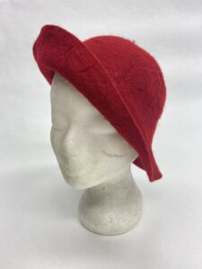 Rood vilten hoedje - Rood vilten hoedje