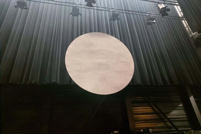 Grote witte cirkel voor projectie (bijv. maan) - 