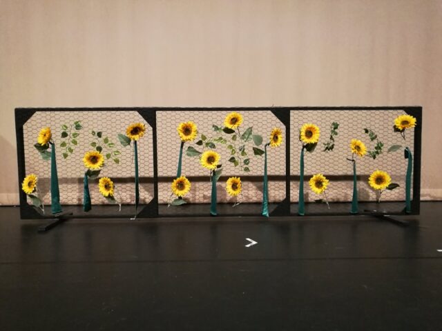 Zetpanelen met zonnebloemen - Laag gaaspaneel met zonnebloemen