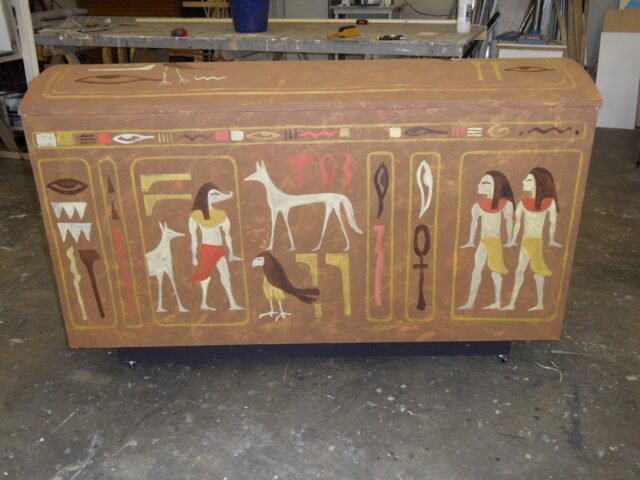 Sarcofaag - Sarcofaag met Egyptische schilderingen