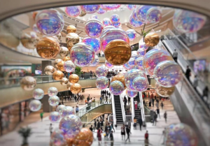 Spiegelballen of XL Kerstballen in Zilver en Goud + Diverse kleuren - Spiegelbal Spiegelbol XL